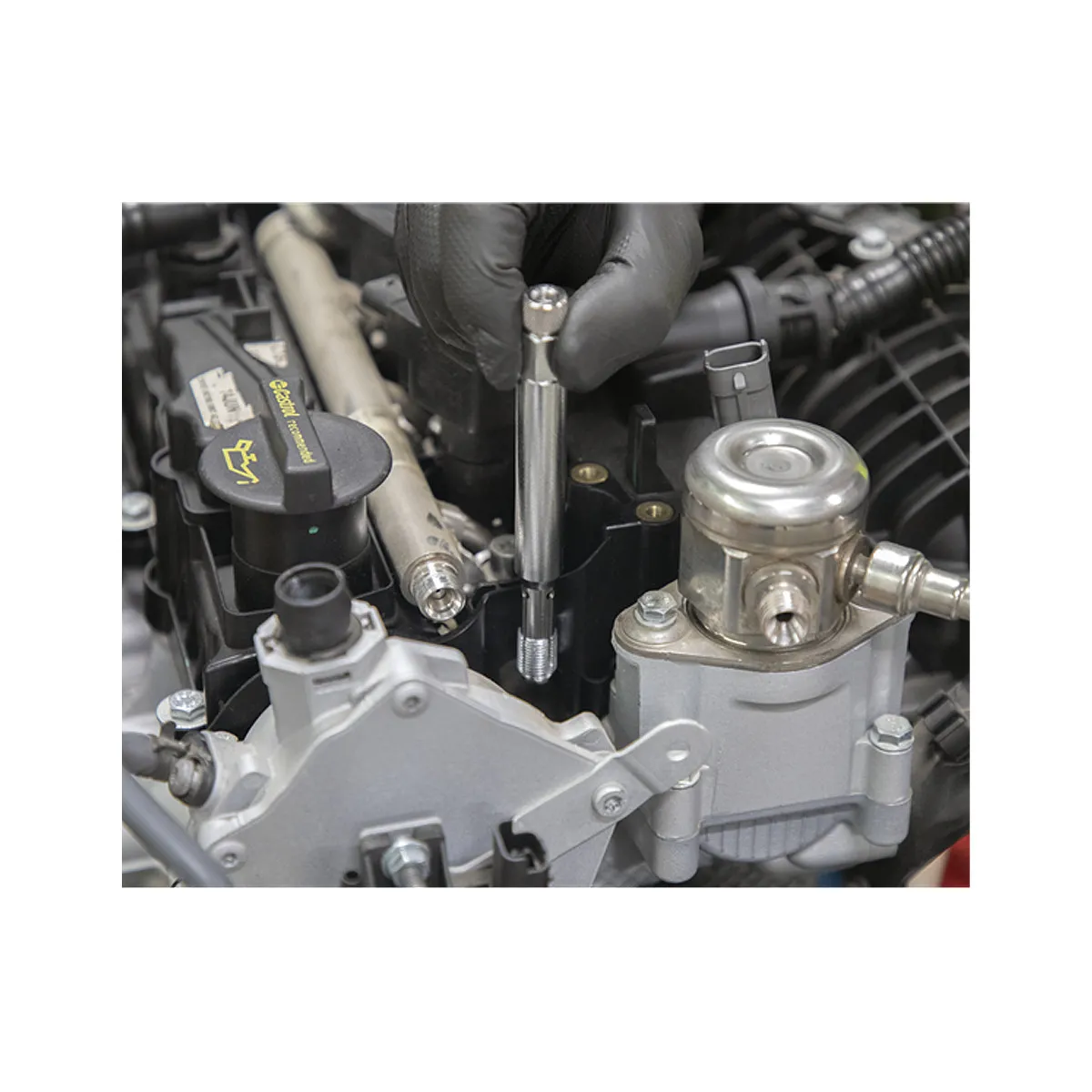 Reverse Action Spark Plug Thread Chaser - Image 4