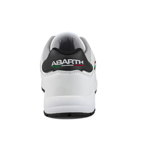 Abarth 595 White — séðir aftan frá